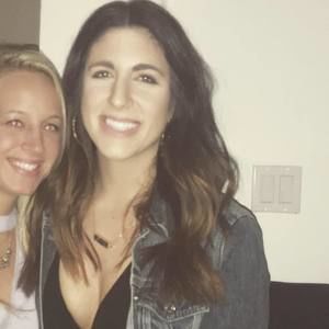 Meet your Posher, Leah